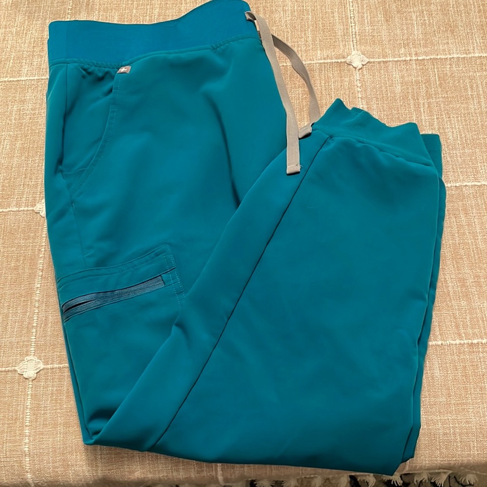 Figs joggers